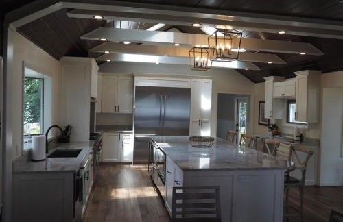 Lorlee - A Large and Luxurious Lakefront Cottage! - Foto 5