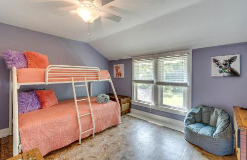 Lake Geneva Family Gem with Fenced Dog Run! - Foto 27