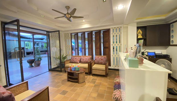 Baan Plapakpao - Foto 2, Mostrador de check-in y check-out