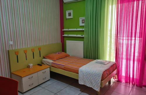 Άνετο, μεγάλο σπίτι κοντά στο μετρό - Foto 17