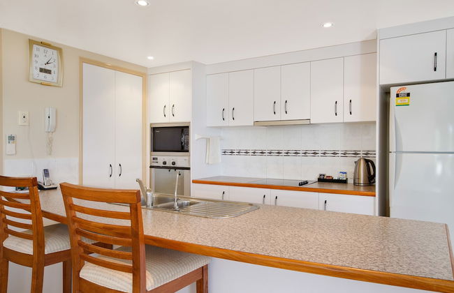 The Mediterranean Beachfront Apartments - Foto 19