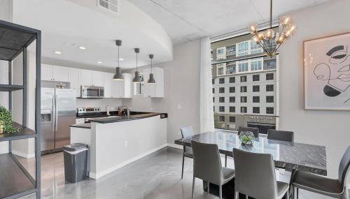 Modern 3 bedroom condo in downtown w free parking - Foto 4