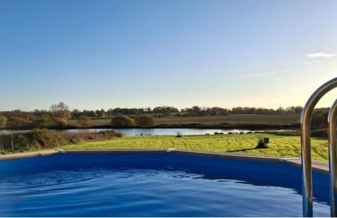 Grand Gîte en campagne avec étang - Photo 3