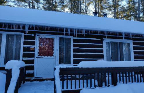 Cozy Adirondack JEM Your Four Season Getaway - Foto 16