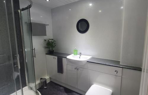 Levenside Holiday Apartment, Balloch, Loch Lomond - Foto 12