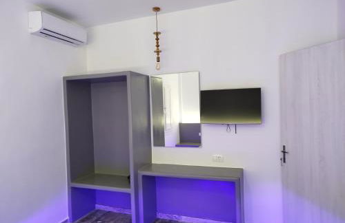 WHITE & BLUE Kamari - Foto 8