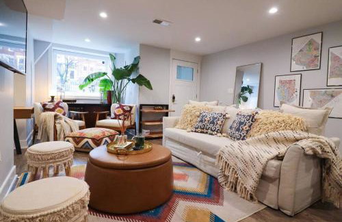 English Basement in Renovated 110 Year Old Row Home - Photo 1