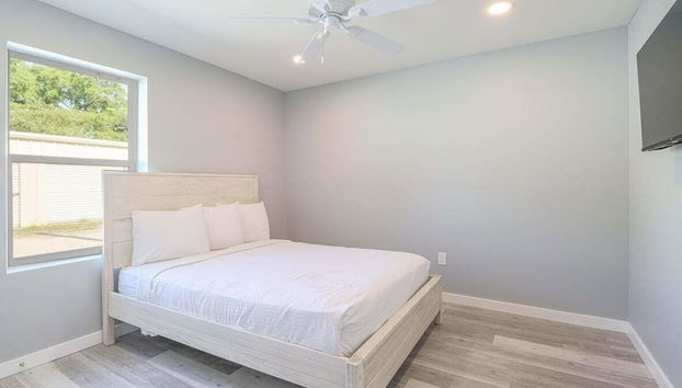 Cozy 2br/1ba Duplex Just Blocks From Downtown Biloxi, Beaches and Entertainment - Foto 3, Habitación