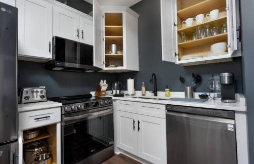 Flats on Front - Riverfront Gem Fast Wi-Fi 3F - Foto 5