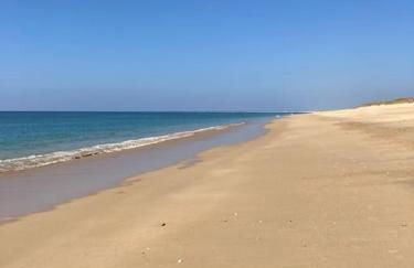 TY REFUGE 2 à 4 vacanciers Terrasse Plages et Commerces à pied Parking - Foto 28