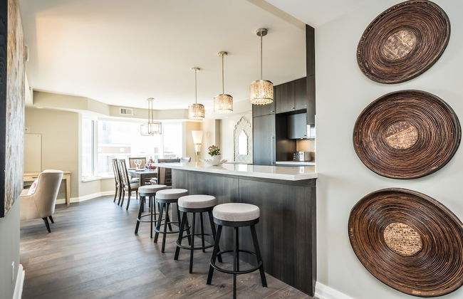 QuickStay - Premium 2bdrm in Yorkville (Yonge & Bloor) - Foto 15