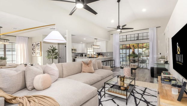 Modern-terranean Retreat 2 Masters Pool Spa Games - Foto 4, Habitación