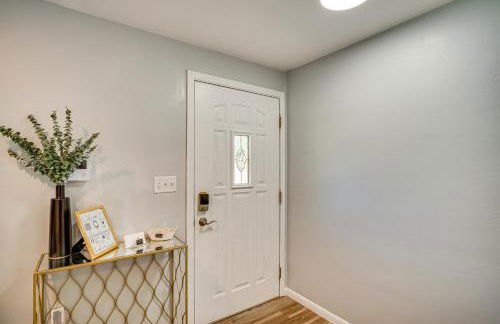 Large Backyard, Walk to Hospital Sheboygan Abode! - Photo 17