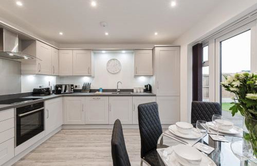 Tannery House - 3 Bedrooms, Parking, Wi-Fi, Garden - Photo 2