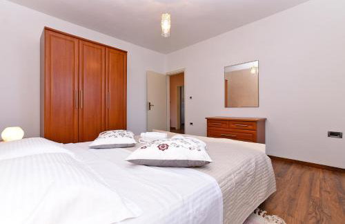 Apartment Modrusani 1561 - Photo 79