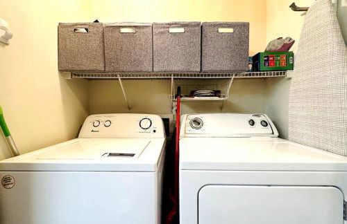 Vibrant Living Near Auburn University l 4BR 4BA - Foto 18