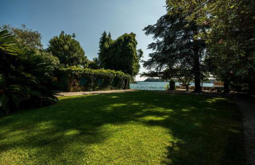 Villa Ondina - Wonderful villa with private beach and big garden - Photo 8