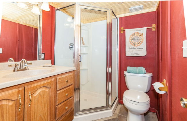 Treehouse by the Stream - Photo 12