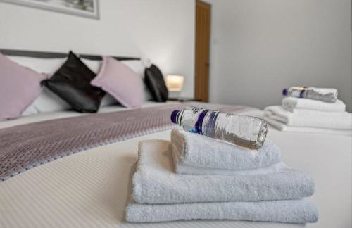 The Hide - Suburban Terraced Home - Foto 8