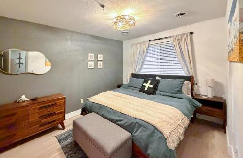 Walk to Main St Frisco Condo with Community Pool! - Foto 11