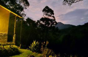 Chalé LuNê Vista para a Montanha , Banheira Imersão Externa e Lareira - Foto 29