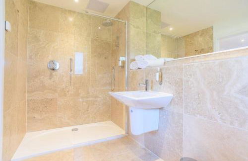 Trewhiddle Retreat V7 by Together Travel - Luxury 3-Bedroom Villa - Foto 30