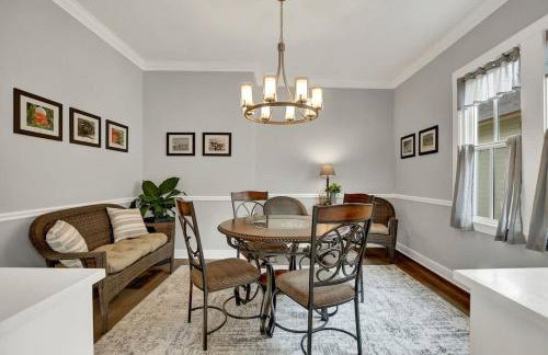 Awesome Haus With Gameroom, 4blks to Center of Town! - Foto 40