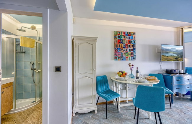 Pool Apartments Debeli Rtič - Foto 34
