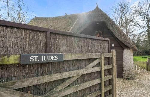Unique Thatched Retreat near Salcombe and Beaches - Foto 12