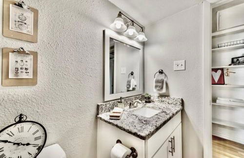 Global Cup The Art Deco and Arboretum Tickets Included - Foto 21