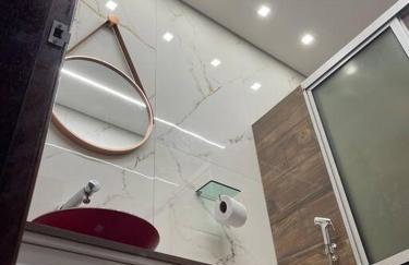 Confortável loft 4,ar, Wi-Fi, TV, 400m UNIG - Foto 27