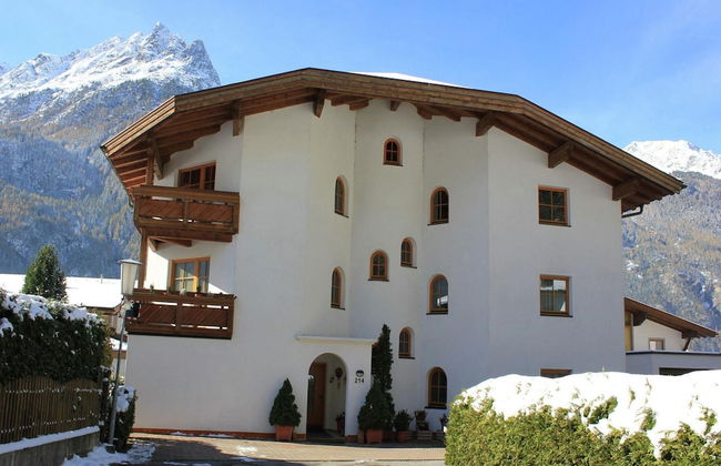 Apartment in Langenfeld Near Ski Slopes - Foto 1