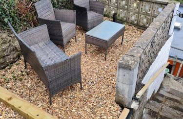 Fishermen's cottage with log burner, 2 bathrooms & sea views from garden terraces - Foto 33