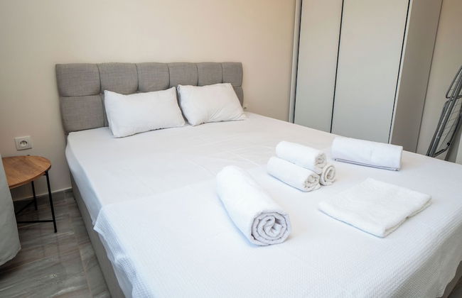 Capo Calaberno Aparts - Photo 8