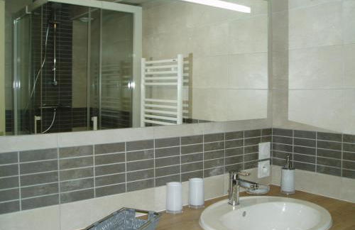 Studio rénové à 20m de la plage à Le Palais - FR-1-418-73 - Foto 3