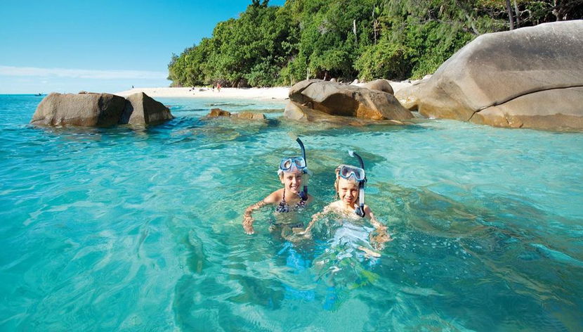 Fitzroy Island Activity Pass 2 - Snorkeling et Bateau à Fond de Verre - Photo 3