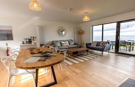 Cottage 15 by Together Travel - 3-Bedroom Coastal Retreat - Foto 4