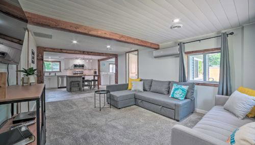 Prudenville Retreat with Yard about 1 Mi to Lake! - Foto 4