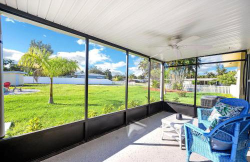 Riverside Retreat: Deck Bar, FirePit, Boat Parking - Foto 31