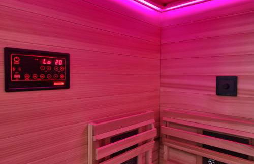 Wellnesshaus Dorfblick mit Outdoor-Jacuzzi und Infrarotkabine, NEU! - Foto 25