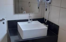 Apartamento Frente Praia Embaré - Varanda Aconchegante - Pet Friendly - Foto 22