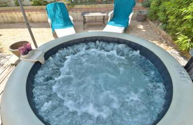 Villa Confort Jacuzzi Clim Parking classé 3 étoiles - Photo 27