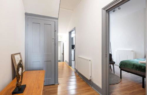 2A - Bright & Airy 2 Bed Flat - 20 Mins to Central - Foto 11