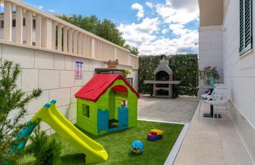 Villa Authentica with Heated Pool - Foto 52