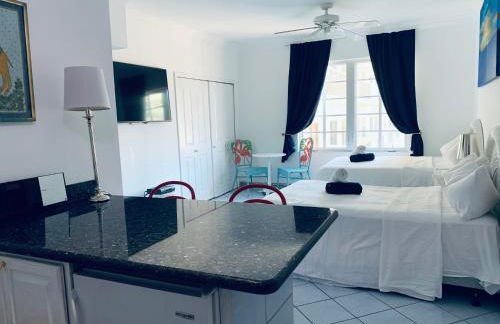 Beachfront Ocean Dr white sand paradise SoBe 311 - Foto 23