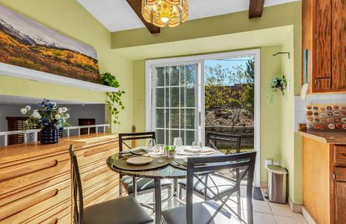 6BD Near DT - BBQ Grill, Games & Football Fun - Photo 59