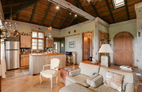 Views and Trails Horse Farm Home in Campobello! - Foto 9