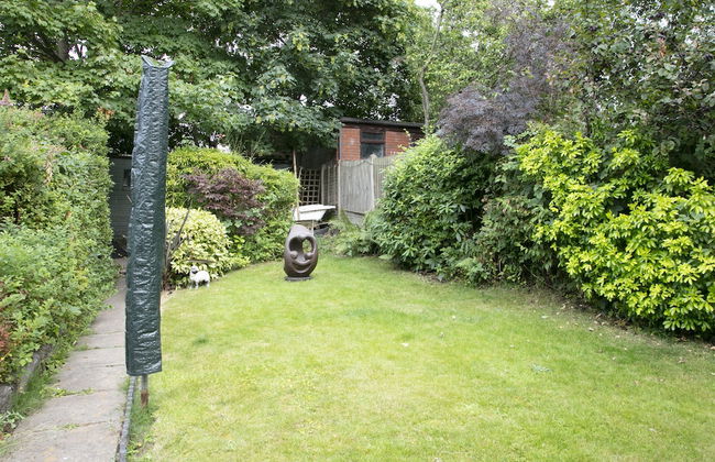 Urban Retreat Hot Tub Bar Ev Charger - Foto 18