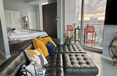 Luxury Loft 270 views, Rooftop Pool, Parking - Foto 2