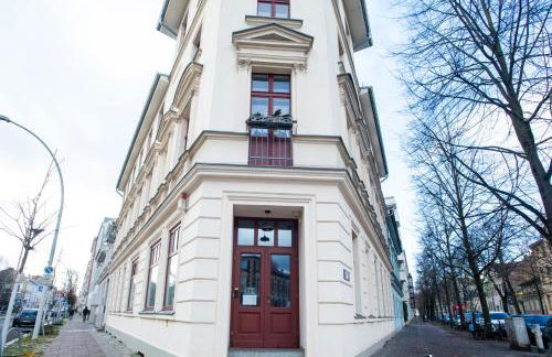 Alt-Berliner Eckkneipe - "Feuchte Ecke" - Foto 46